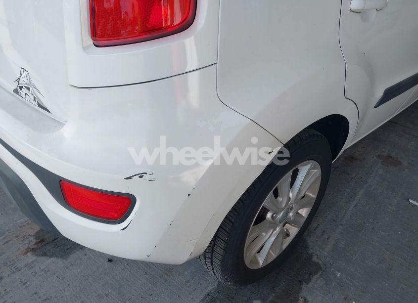 Photo 12 of 2013 Kia Soul + (VIN KNDJT2A67D7526780)