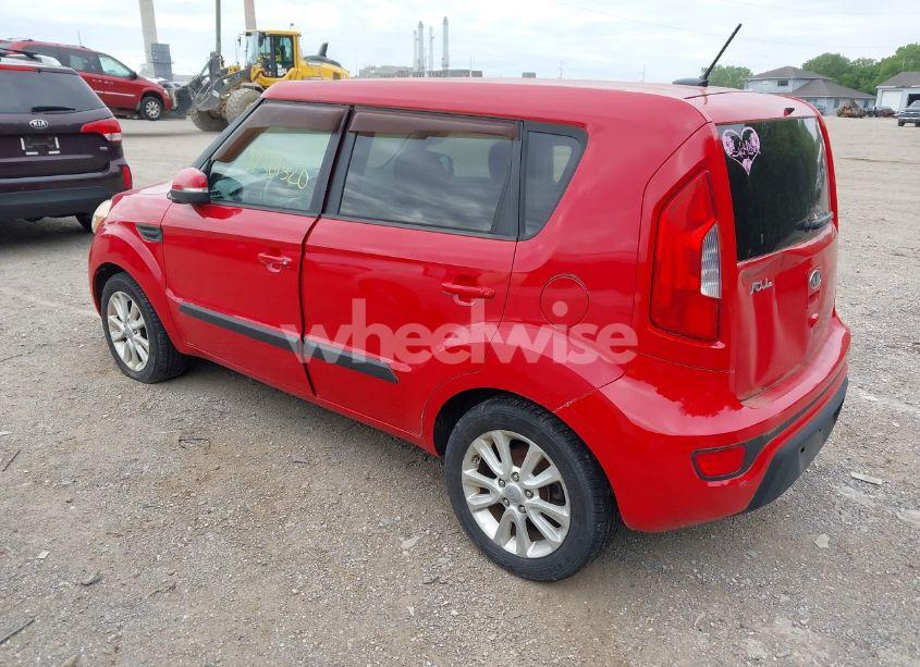 Photo 3 of 2012 Kia Soul + (VIN KNDJT2A68C7367010)