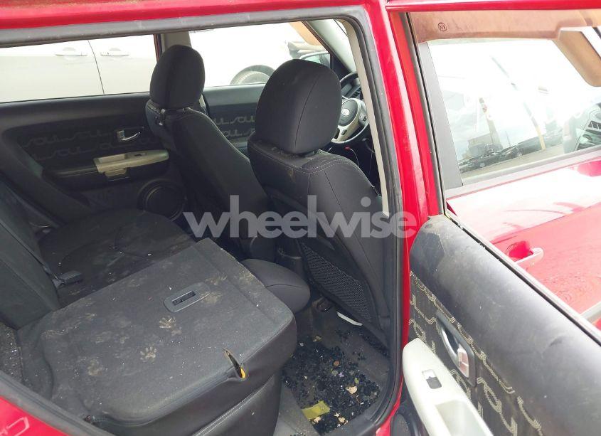 Photo 8 of 2012 Kia Soul + (VIN KNDJT2A68C7367010)