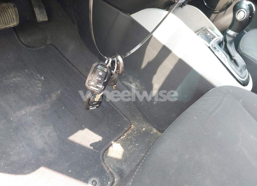 Photo 11 of 2012 Kia Soul + (VIN KNDJT2A68C7368822)