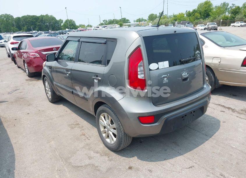 Photo 3 of 2012 Kia Soul + (VIN KNDJT2A68C7368822)