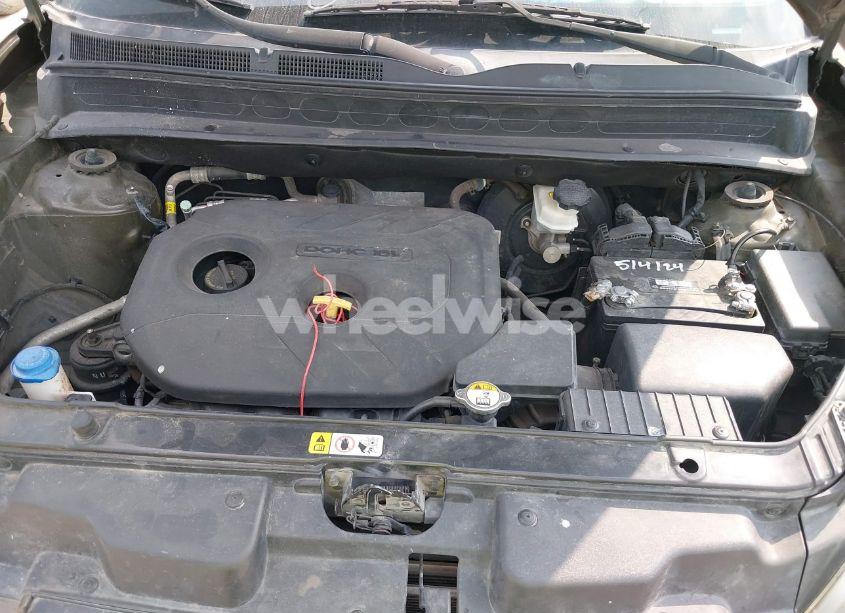 Photo 10 of 2012 Kia Soul + (VIN KNDJT2A68C7369873)