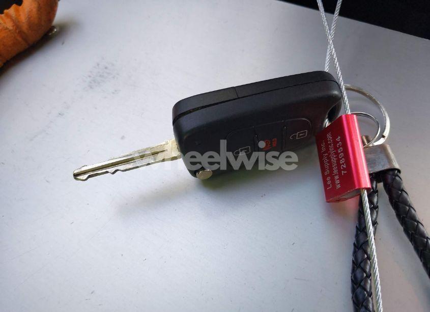 Photo 11 of 2012 Kia Soul + (VIN KNDJT2A68C7418828)