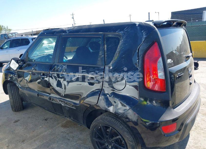 Photo 14 of 2012 Kia Soul + (VIN KNDJT2A68C7418828)