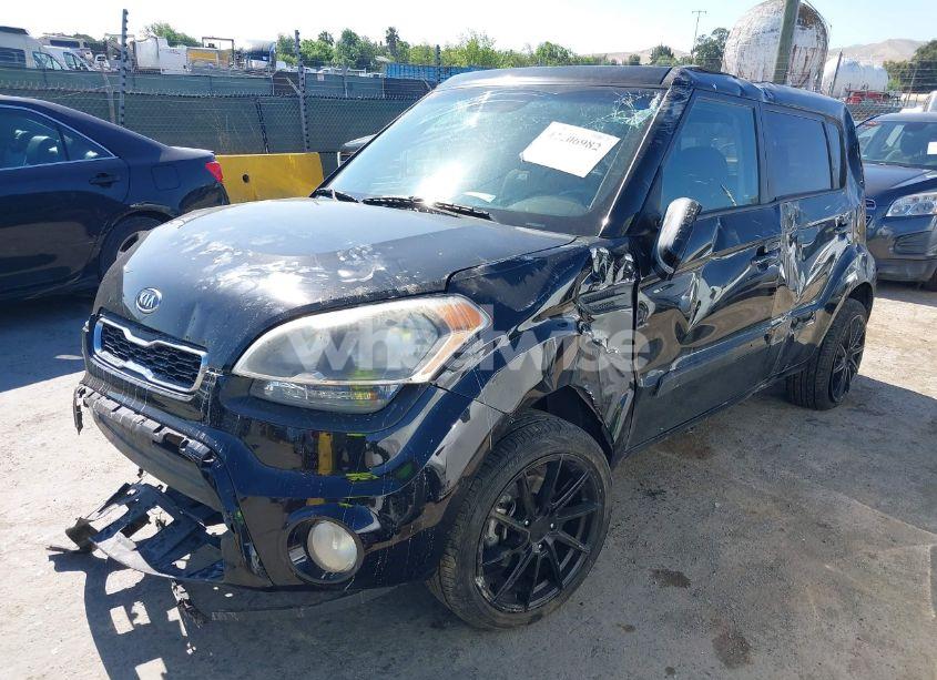 Photo 2 of 2012 Kia Soul + (VIN KNDJT2A68C7418828)