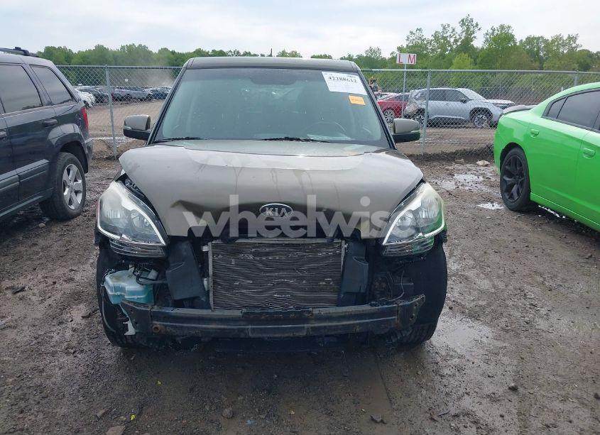 Photo 13 of 2013 Kia Soul + (VIN KNDJT2A68D7497578)