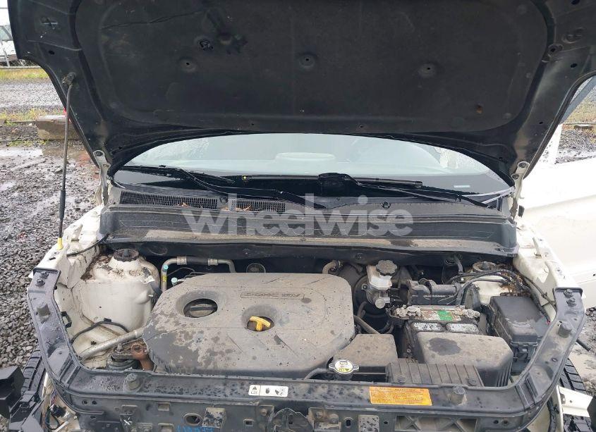 Photo 10 of 2013 Kia Soul + (VIN KNDJT2A68D7527873)