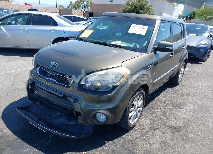Photo 2 of 2012 Kia Soul + (VIN KNDJT2A69C7432219)