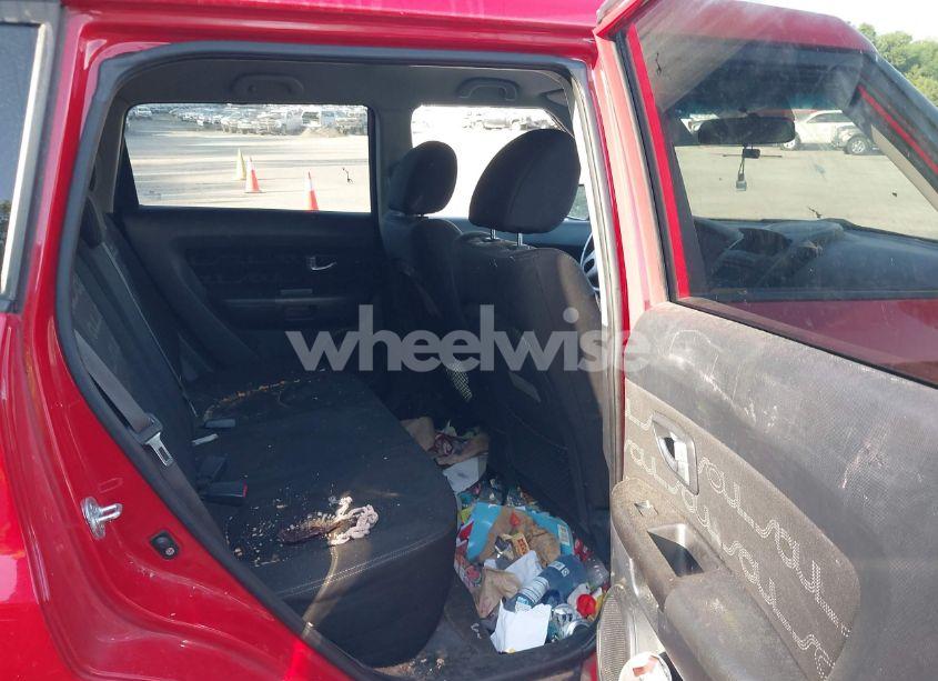 Photo 8 of 2012 Kia Soul + (VIN KNDJT2A69C7458299)