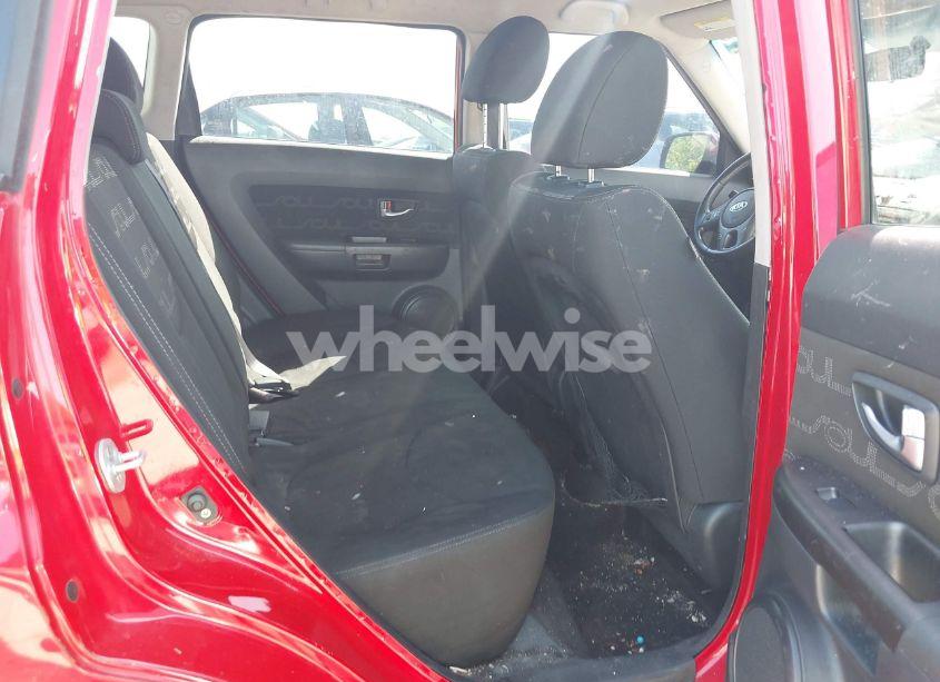 Photo 8 of 2013 Kia Soul + (VIN KNDJT2A69D7483320)