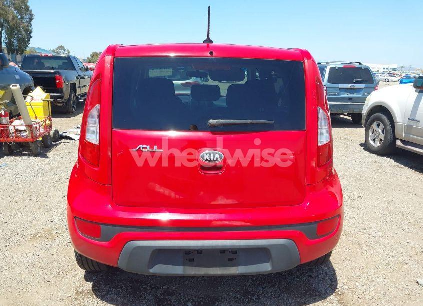 Photo 16 of 2013 Kia Soul + (VIN KNDJT2A69D7531124)