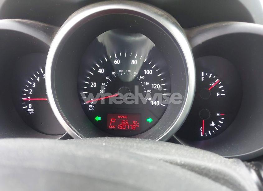 Photo 7 of 2013 Kia Soul + (VIN KNDJT2A69D7577925)