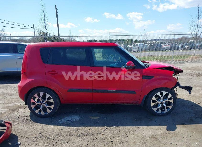 Photo 12 of 2013 Kia Soul ! (VIN KNDJT2A69D7615718)