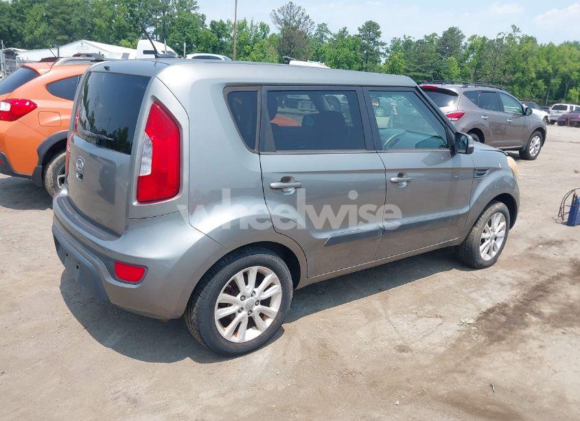 Photo 4 of 2012 Kia Soul + (VIN KNDJT2A6XC7426381)