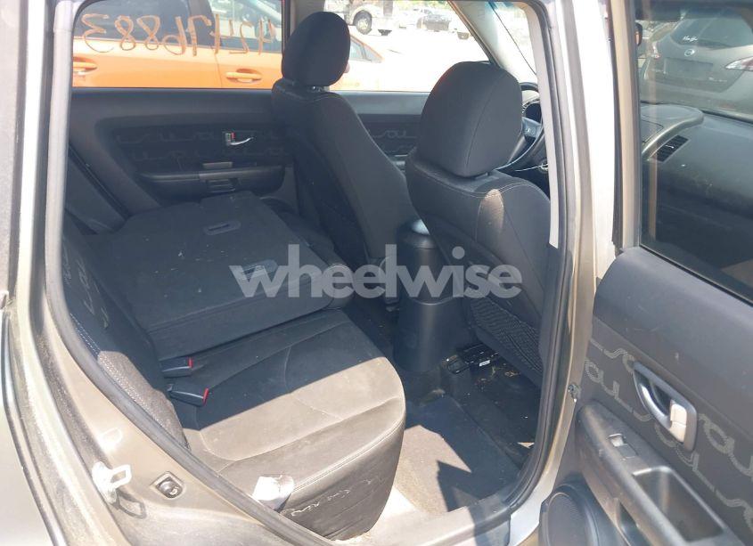 Photo 8 of 2012 Kia Soul + (VIN KNDJT2A6XC7426381)