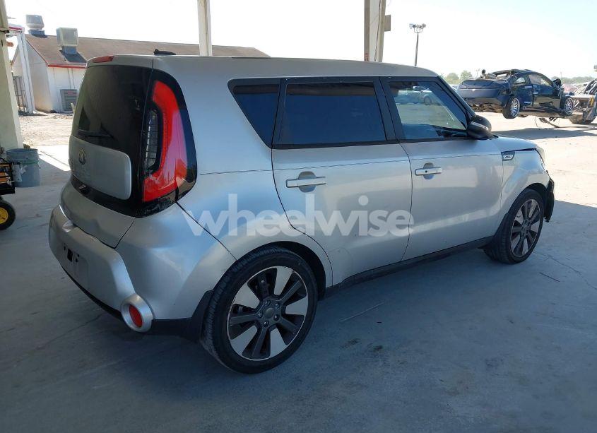 Photo 4 of 2015 Kia Soul ! (VIN KNDJX3A50F7758495)