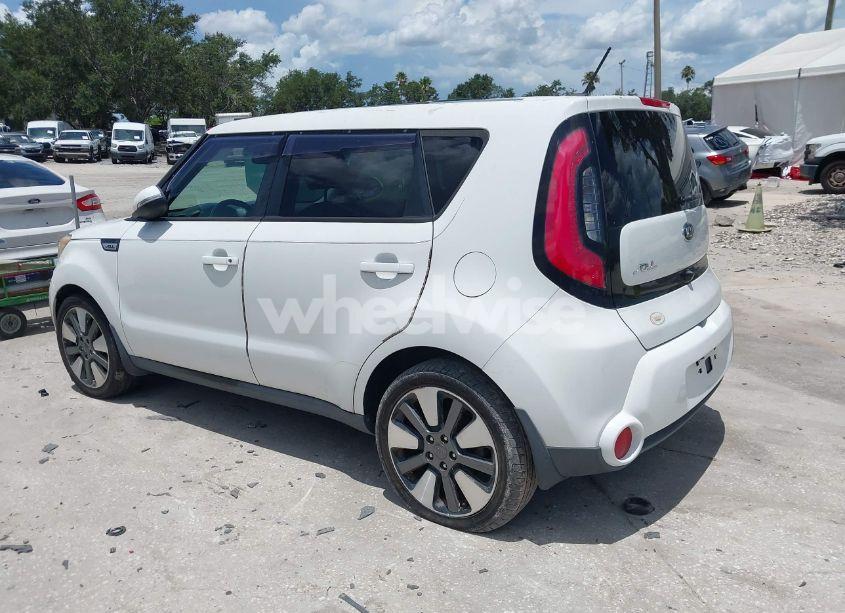 Photo 3 of 2014 Kia Soul ! (VIN KNDJX3A52E7033382)