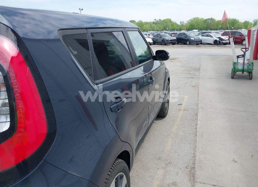 Photo 12 of 2015 Kia Soul ! (VIN KNDJX3A52F7160067)