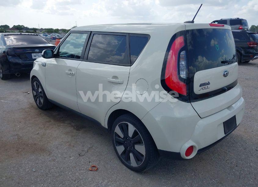 Photo 3 of 2015 Kia Soul ! (VIN KNDJX3A53F7193675)