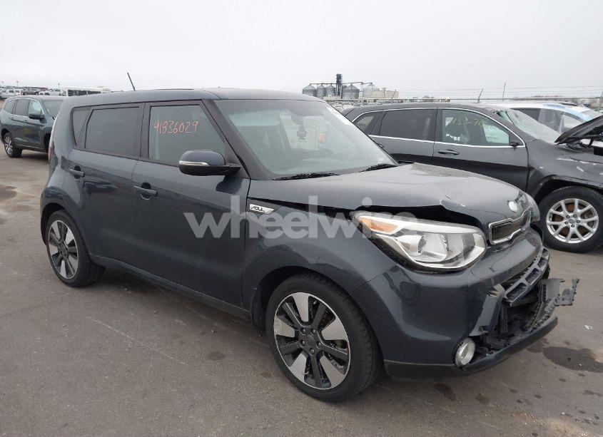 2014 Kia Soul ! (VIN KNDJX3A54E7015143) main photo