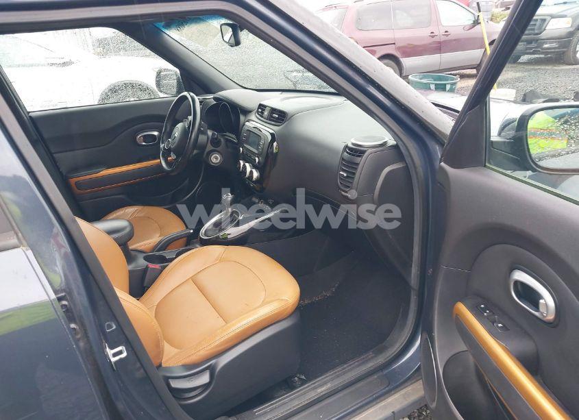 Photo 5 of 2016 Kia Soul ! (VIN KNDJX3A56G7281427)