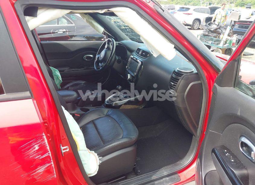 Photo 5 of 2014 Kia Soul ! (VIN KNDJX3A59E7705034)
