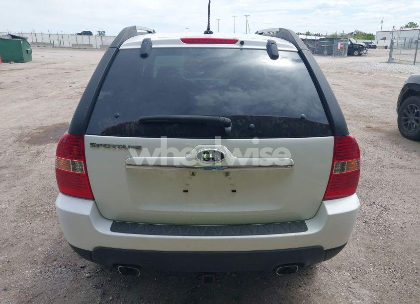 Photo 16 of 2010 Kia Sportage LX (VIN KNDKG3A40A7709656)