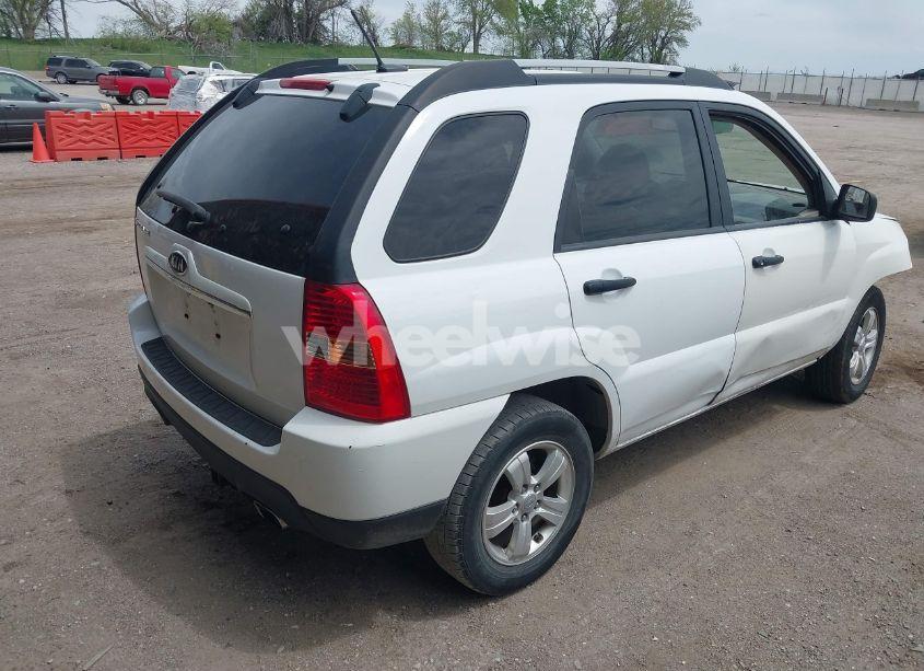 Photo 4 of 2010 Kia Sportage LX (VIN KNDKG3A40A7709656)