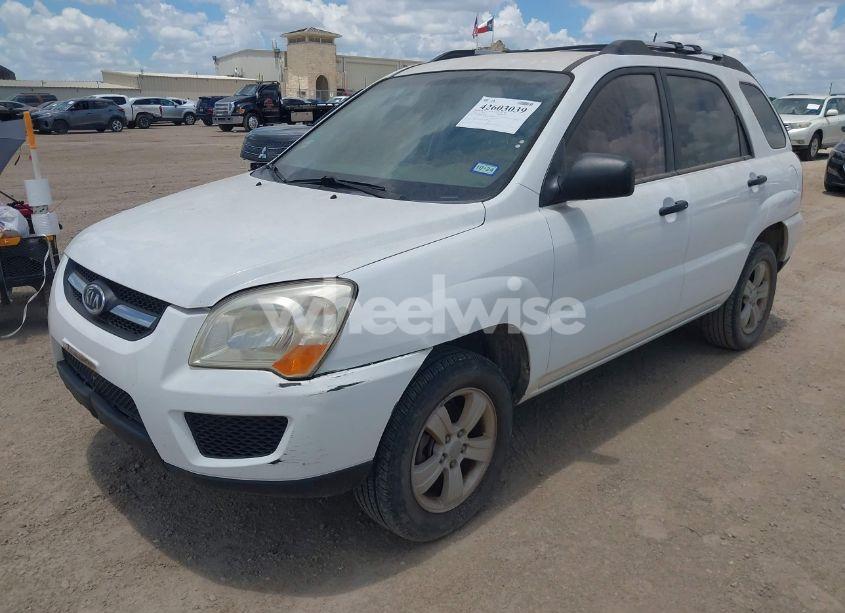 Photo 2 of 2010 Kia Sportage LX (VIN KNDKG3A46A7719091)