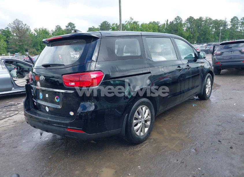 Photo 4 of 2020 Kia Sedona L (VIN KNDMA5C11L6645158)