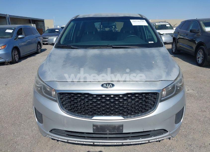 Photo 12 of 2017 Kia Sedona L (VIN KNDMA5C13H6273443)