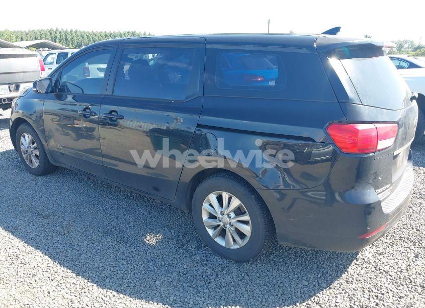 Photo 3 of 2015 Kia Sedona L (VIN KNDMA5C14F6030558)