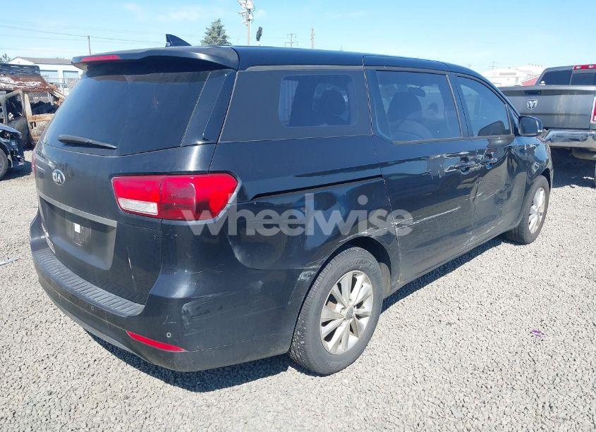 Photo 4 of 2015 Kia Sedona L (VIN KNDMA5C14F6030558)