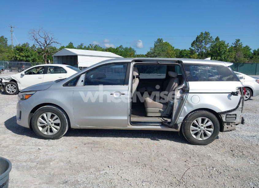 Photo 15 of 2017 Kia Sedona L (VIN KNDMA5C1XH6279532)