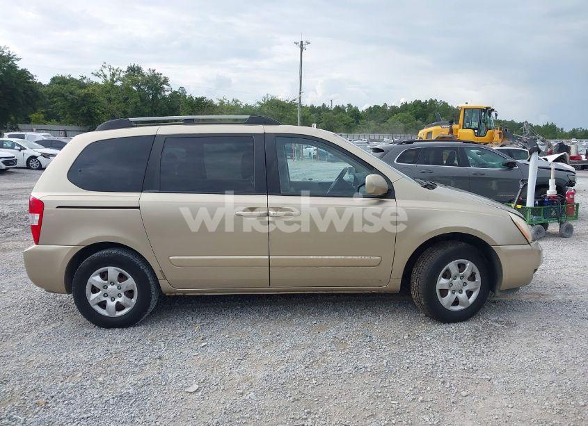 Photo 13 of 2009 Kia Sedona (VIN KNDMB133396277095)