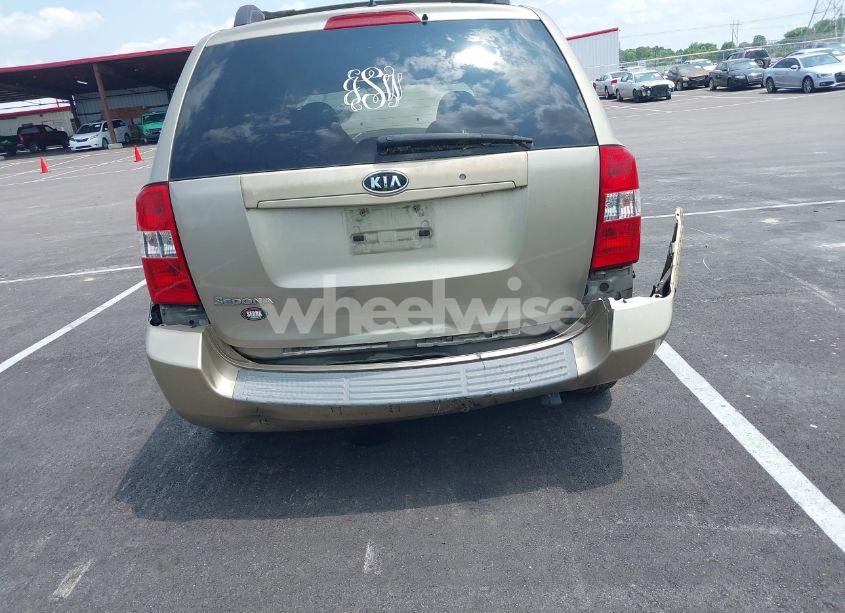 Photo 6 of 2007 Kia Sedona (VIN KNDMB133976134259)