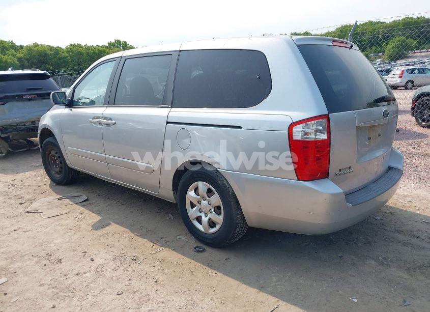 Photo 3 of 2008 Kia Sedona LX (VIN KNDMB233086196978)