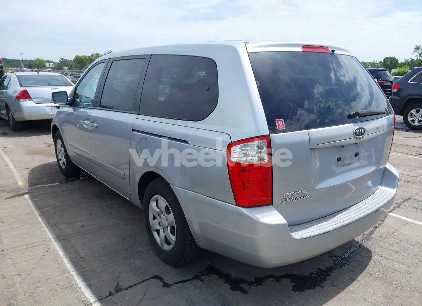 Photo 3 of 2006 Kia Sedona EX/LX (VIN KNDMB233266050658)