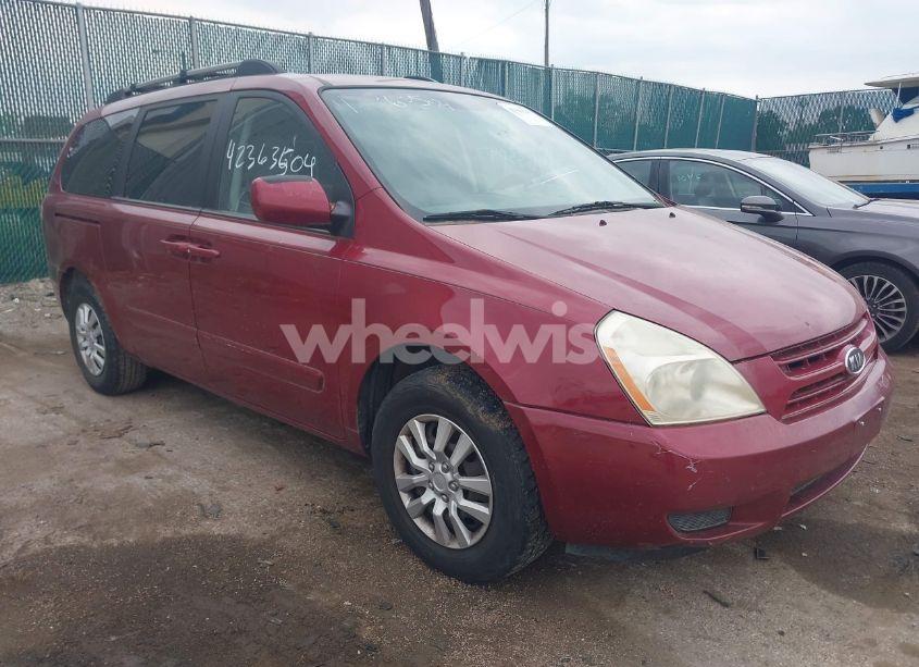 2008 Kia Sedona LX (VIN KNDMB233286204921) main photo