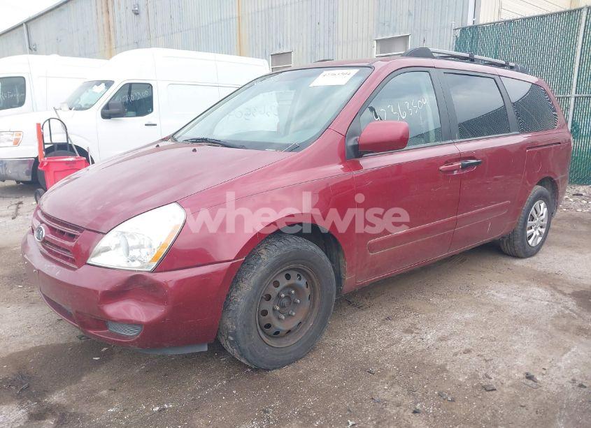 Photo 2 of 2008 Kia Sedona LX (VIN KNDMB233286204921)