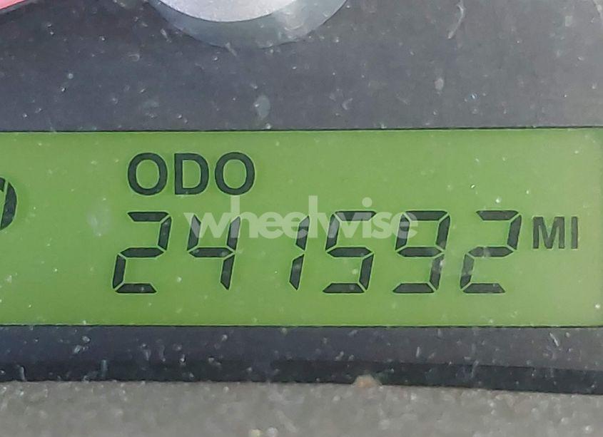 Photo 15 of 2006 Kia Sedona EX/LX (VIN KNDMB233366102363)