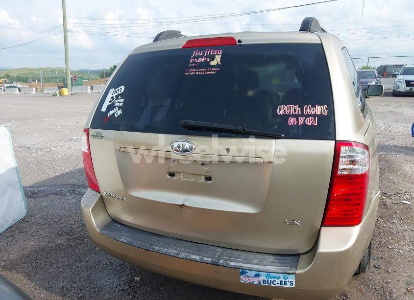 Photo 6 of 2008 Kia Sedona LX (VIN KNDMB233386202496)