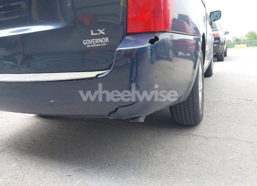 Photo 6 of 2008 Kia Sedona LX (VIN KNDMB233386251116)