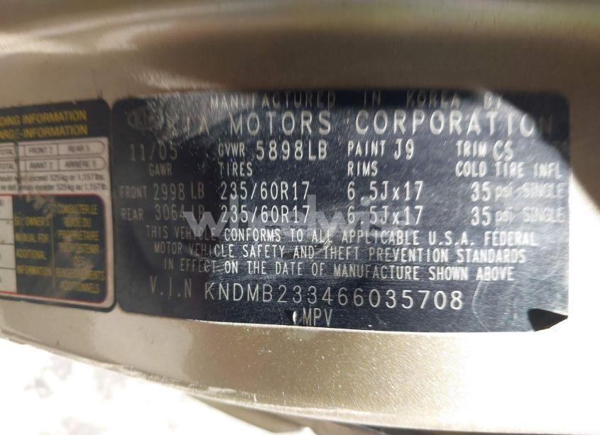 Photo 9 of 2006 Kia Sedona EX/LX (VIN KNDMB233466035708)