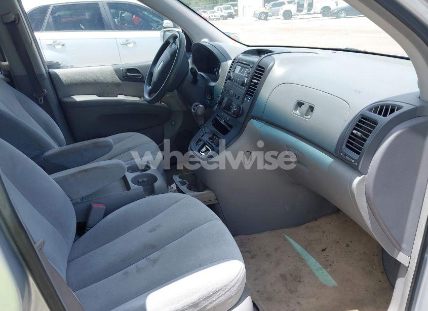 Photo 5 of 2007 Kia Sedona LX (VIN KNDMB233476189014)