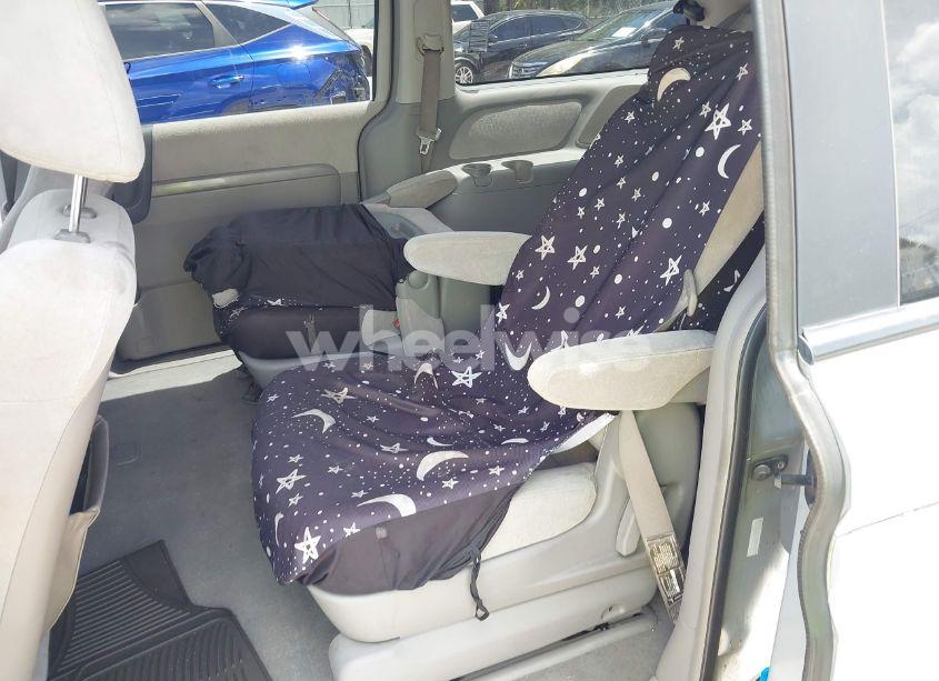 Photo 8 of 2007 Kia Sedona LX (VIN KNDMB233476189014)