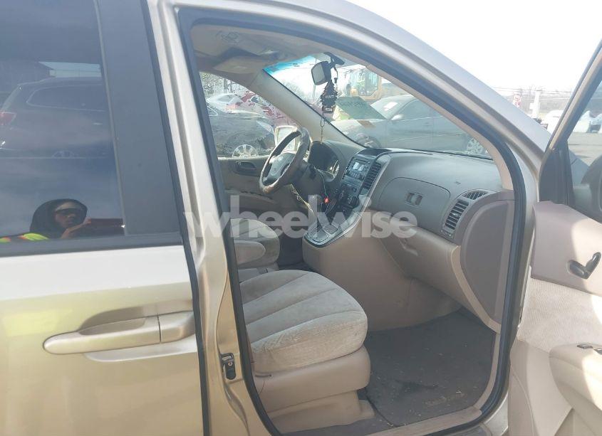 Photo 5 of 2008 Kia Sedona EX (VIN KNDMB233486194716)