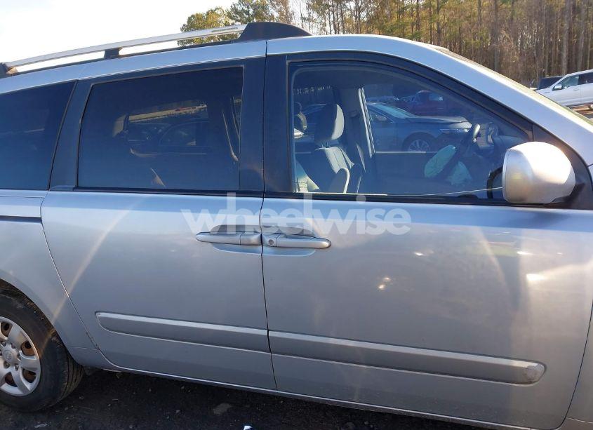 Photo 13 of 2007 Kia Sedona LX (VIN KNDMB233876107527)