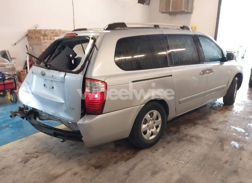 Photo 4 of 2008 Kia Sedona LX (VIN KNDMB233886222808)