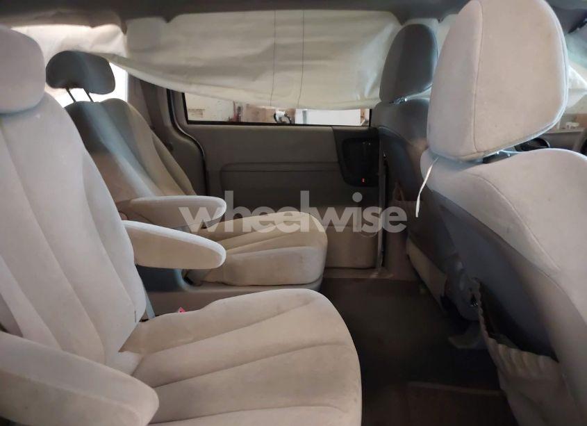 Photo 8 of 2008 Kia Sedona LX (VIN KNDMB233886222808)